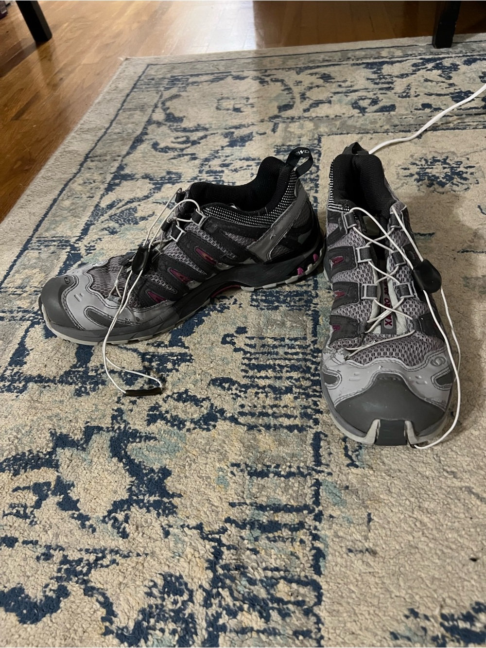 Salomon Women's Gray and Black Trail Sneakers with Pink Accents